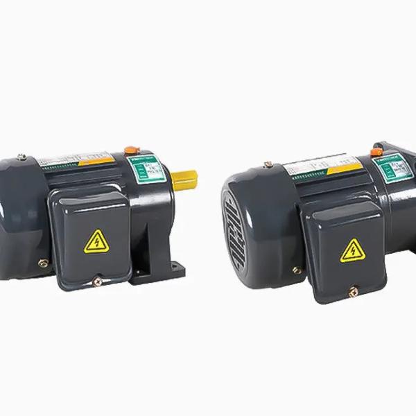 Động cơ giảm tốc 3 pha 100W (1/8HP) đến 200W (1/4HP) với Hộp số trục 18mm