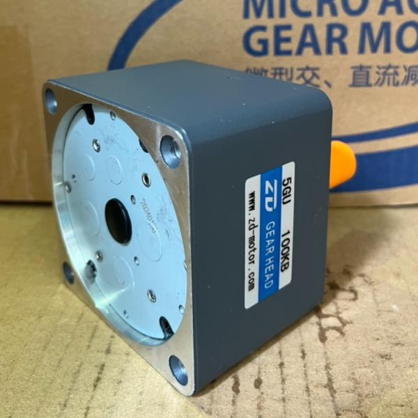 Hộp giảm tốc ZD 5GU100KB
