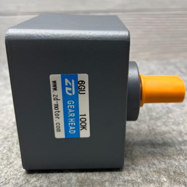 Hộp giảm tốc ZD 6GU100K